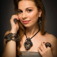 Sandra Tepla, collection Entwined